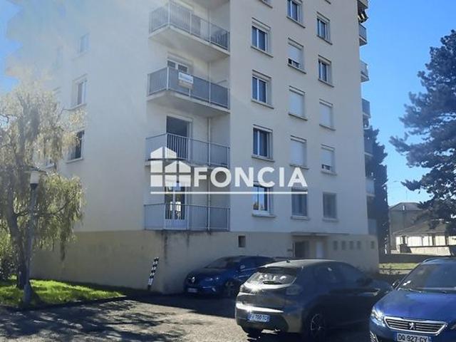Roanne type 2 avec ascenseur