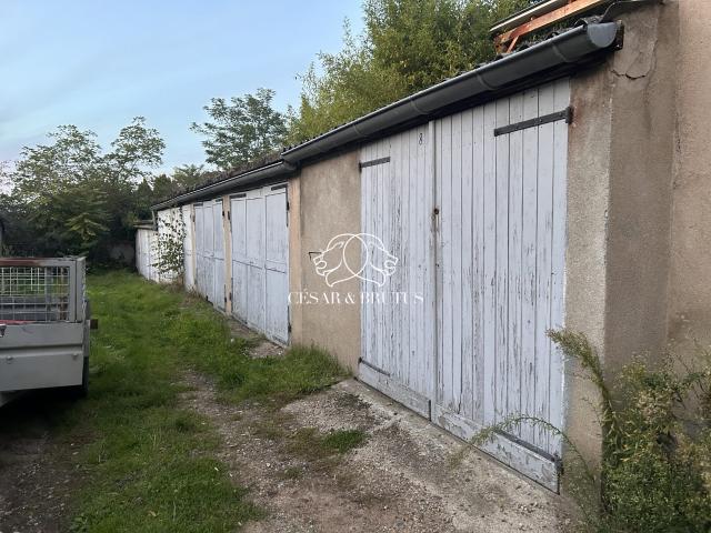 Roanne Vente Parking / Garage 42