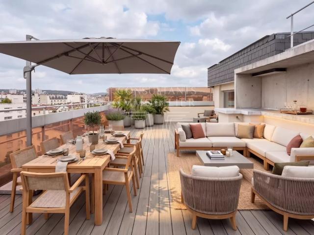 ROBERT SCHUMAN. MAGNIFIQUE PENTHOUSE