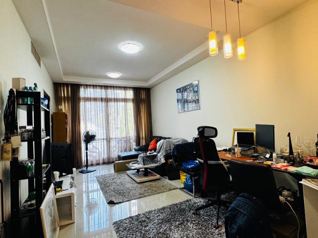 Robertson 100 Apartment For Rent, $4,800, 1 Bed 1 Bath 678 sqft $7.08 psf