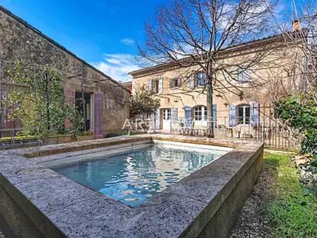 Robion 84440 Achat / Vente maison 7 pièces t7 piscine