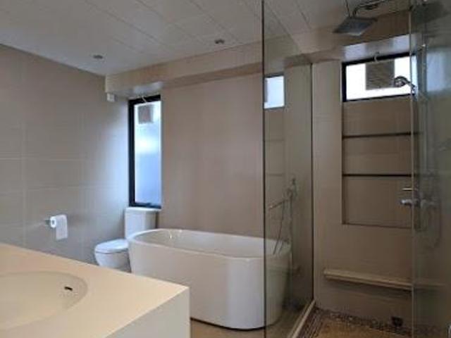ROBINSON HEIGHTS BLK 3 樂信台 3 座