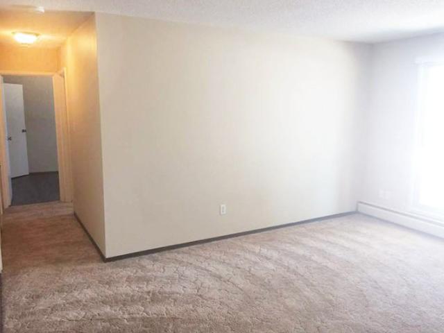 Robinson Mews 2 Bedroom Apartment for Rent at 5706 41 St, Lloydminster, AB T9V 1H7