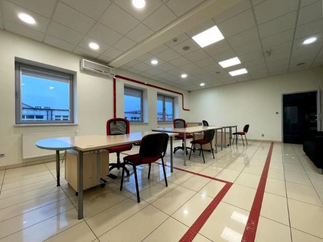 Robotnicza 212 m², Wrocław