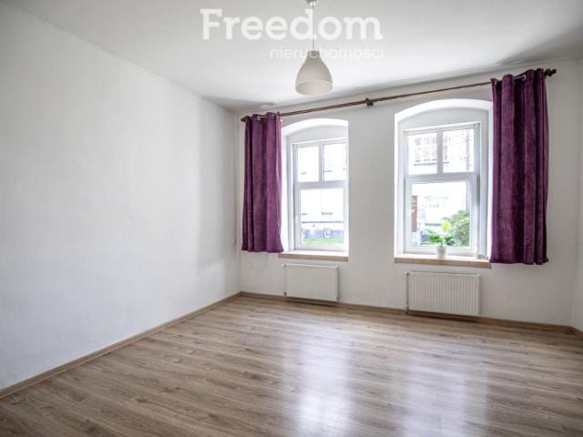 Robotnicza 43,86 m², Brzeg