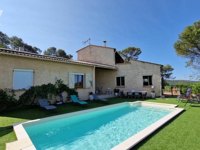 ROCBARON: Villa rénovée, 6P 4 Ch 180m².T 2289 m2, jardin, p