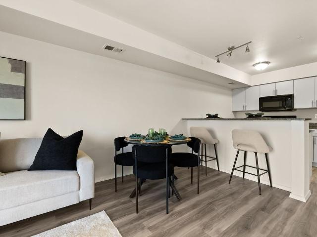 Rochdale Crossing 2 Bedroom Apartment for Rent at 5929 Rochdale Blvd, Regina, SK S4X 0M3 Sherwood McCarthy