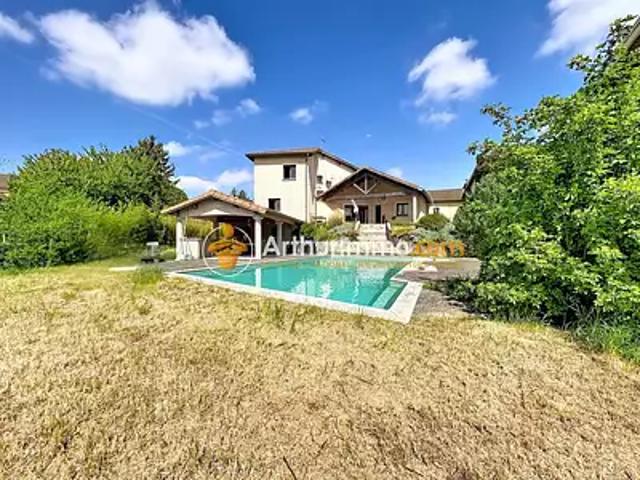 Roche 38090 Achat / Vente maison 7 pièces t7 piscine