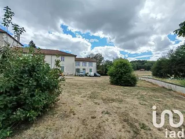 Rochechouart 87600 Achat / Vente maison 10 pièces t10