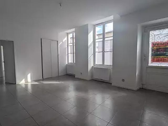 Rochefort 17300 Achat / Vente appartement 3 pièces t3