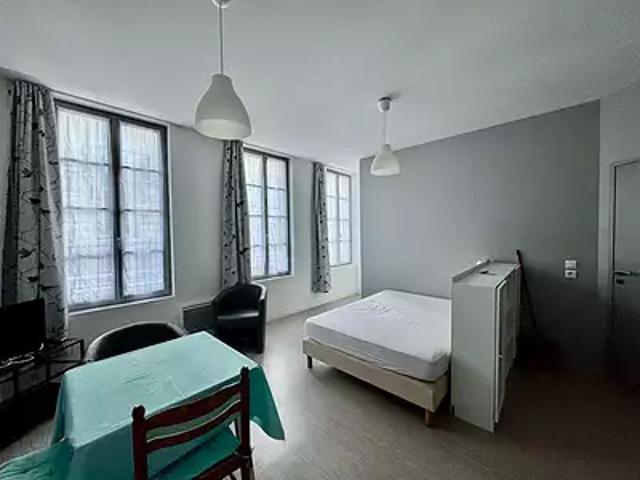 Rochefort 17300 Achat / Vente appartement 1 pièce t1
