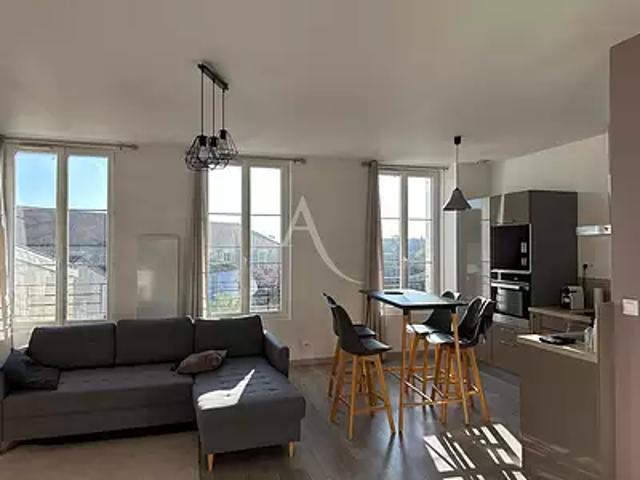 Rochefort 17300 Achat / Vente appartement 4 pièces t4 au dernier étage