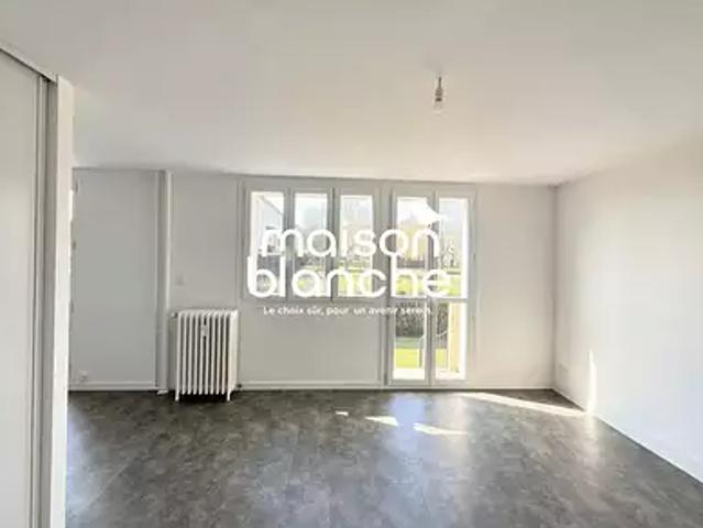 Rochefort 17300 Achat / Vente appartement 4 pièces t4 parking