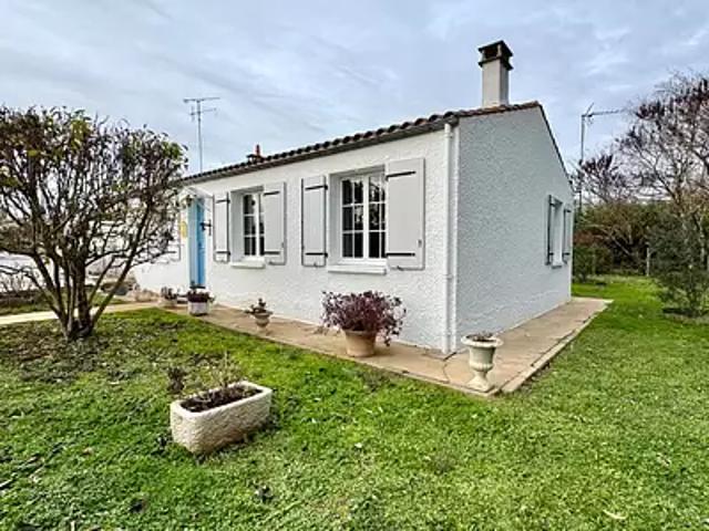 Rochefort 17300 Achat / Vente maison 3 pièces t3 au dernier étage
