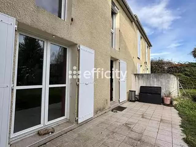Rochefort 17300 Achat / Vente maison 4 pièces t4 jardin terrasse