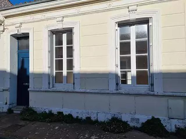 Rochefort 17300 Achat / Vente maison 4 pièces t4