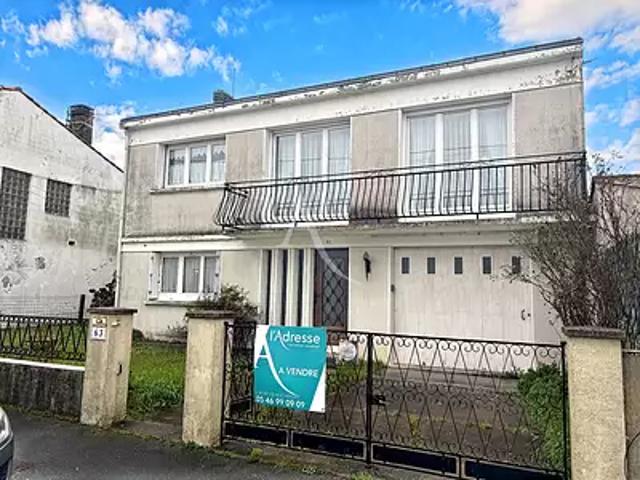 Rochefort 17300 Achat / Vente maison 5 pièces t5 au dernier étage terrasse