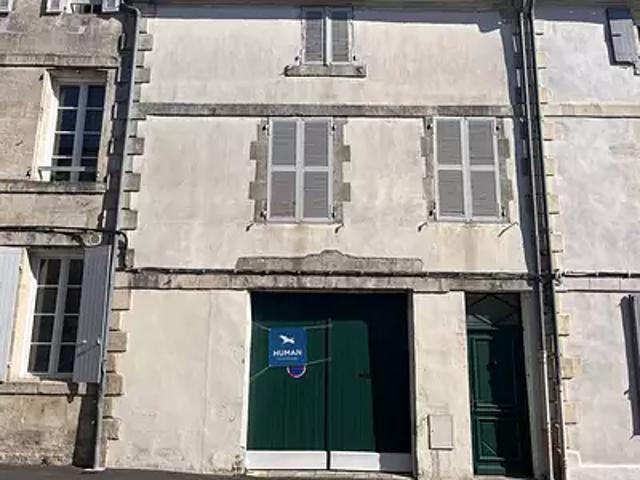 Rochefort 17300 Achat / Vente maison 5 pièces t5