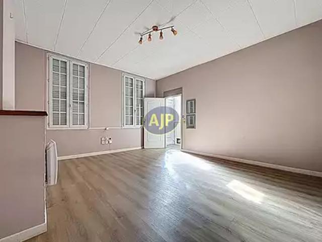 Rochefort 17300 Achat / Vente maison 6 pièces t6 au dernier étage