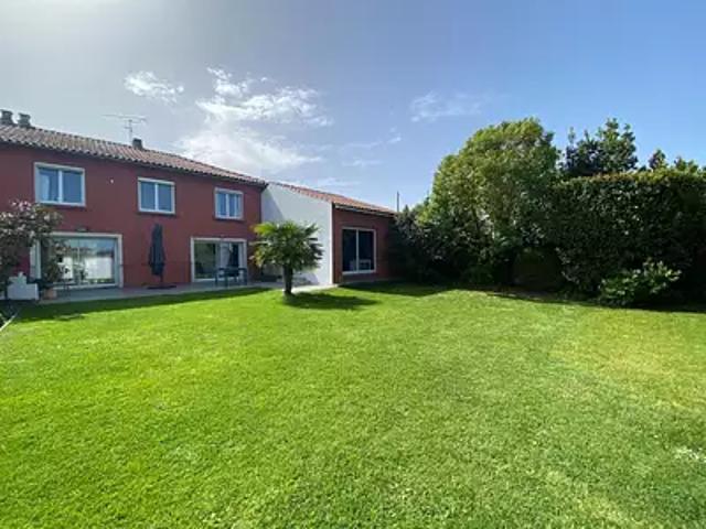 Rochefort 17300 Achat / Vente maison 6 pièces t6 jardin terrasse