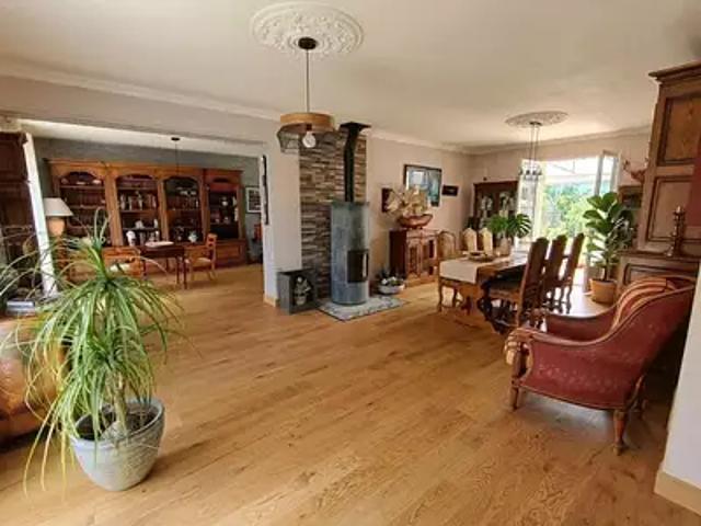 Rochefort 17300 Achat / Vente maison 7 pièces t7 parking