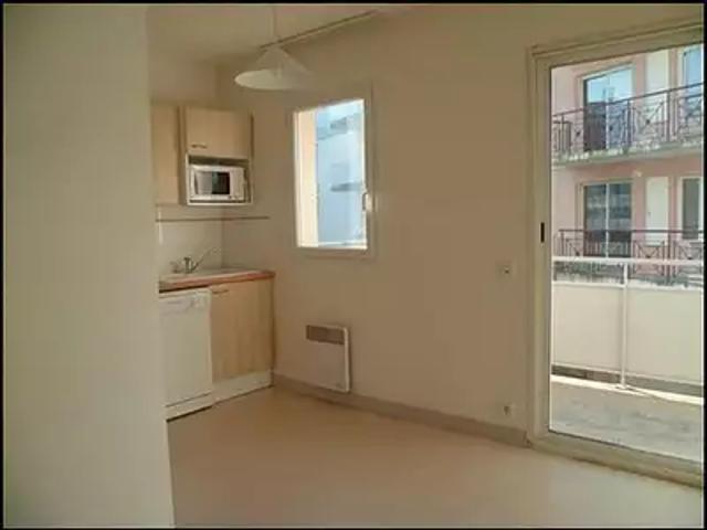 Rochefort 17300 Location appartement 1 pièce t1