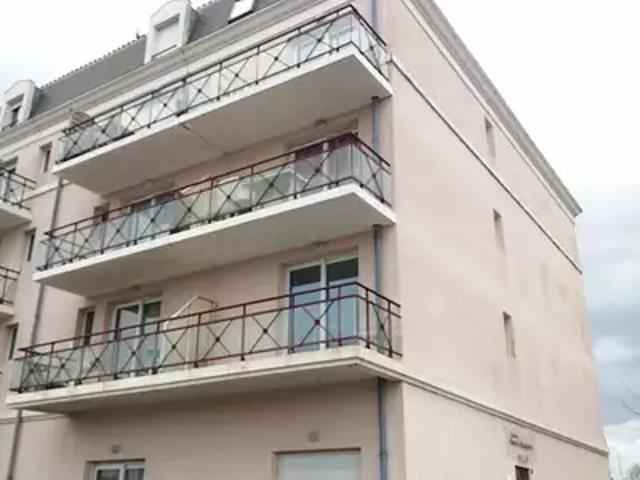 Rochefort 17300 Location appartement 1 pièce t1