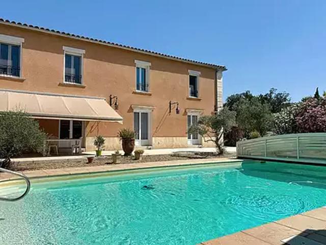Rochefort du Gard 30650 Achat / Vente maison 7 pièces t7 piscine