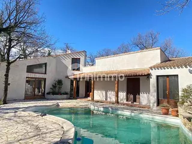 Rochefort du Gard 30650 Achat / Vente maison 5 pièces t5 piscine
