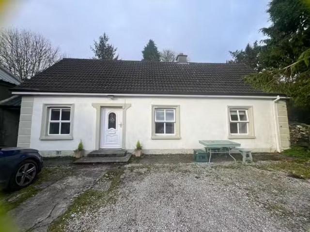Rockhill, Woodford, Woodford, Co. Galway is for rent