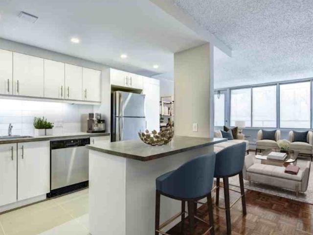 Rockhill Apartments Studio Apartment for Rent at 4858 Ch De La Côte Des Neiges, Montréal, QC H3V 1G8 Côte Des Neiges
