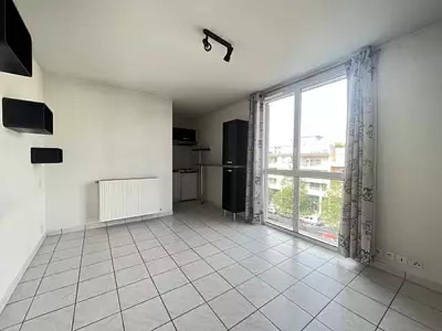 Rodez 12000 Location appartement 1 pièce t1 parking