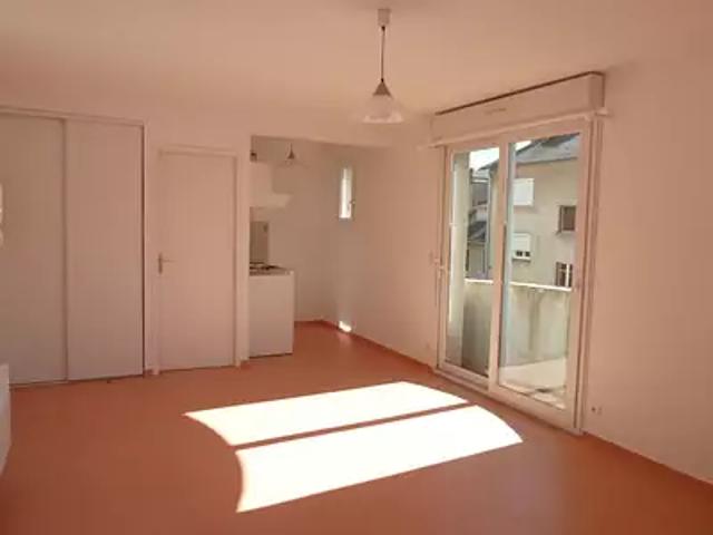Rodez 12000 Location appartement 1 pièce t1 parking
