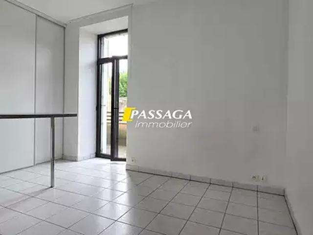 Rodez 12000 Location appartement 1 pièce t1 terrasse