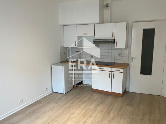 Rodez 2 pièce s 29.74 m2 avec parking et balcon