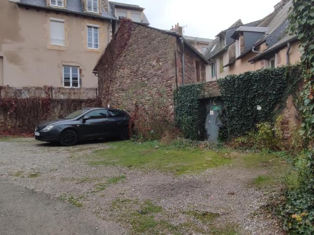 Rodez Location Parking / Garage 12