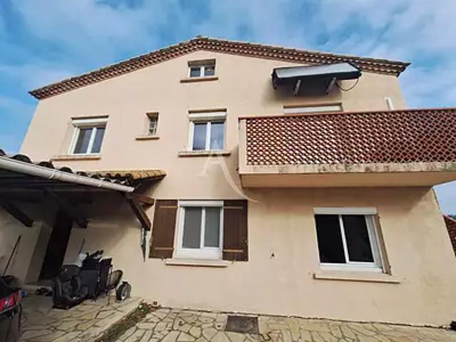 Rodilhan 30230 Achat / Vente maison 8 pièces t8 au dernier étage terrasse