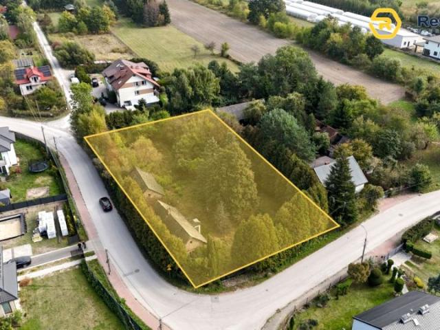 Środkowa 1 952 m², Kady