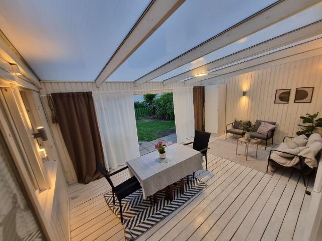 Rödklövervägen, Hässelby
