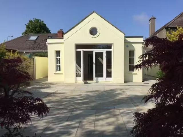 Roebuck Road, Dublin 14