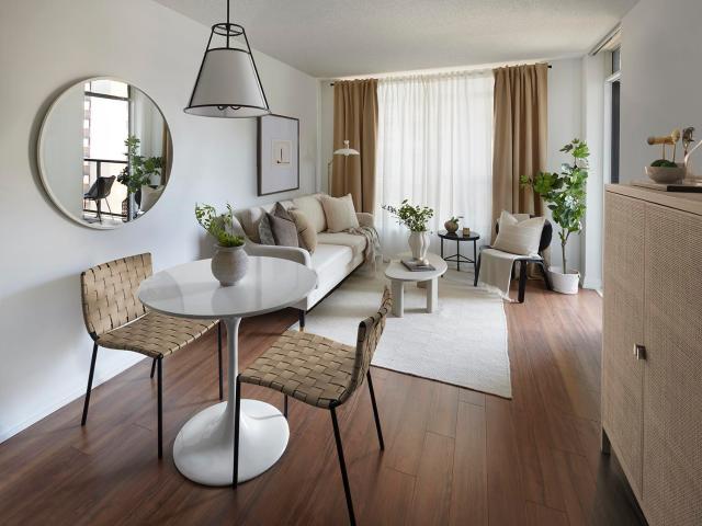 Roehampton 1J6 [object Promise] for Rent