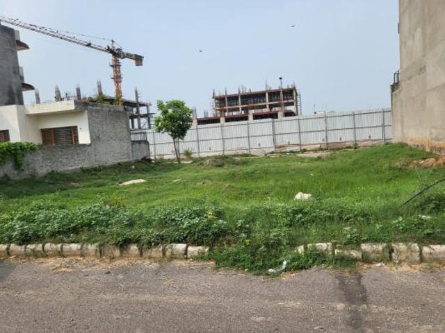 ROF Insignia Park 2 153 Sq. Yd. Plot in Sector 95 Gurgaon Listing ID: #9580