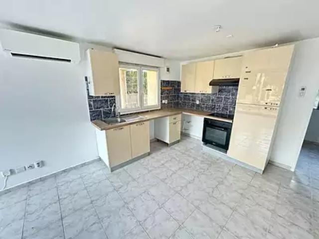 Rognac 13340 Achat / Vente appartement 3 pièces t3