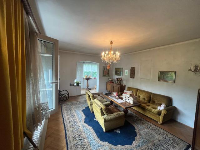 Rohdiamant in Bestlage: Haus in Feldkirchen