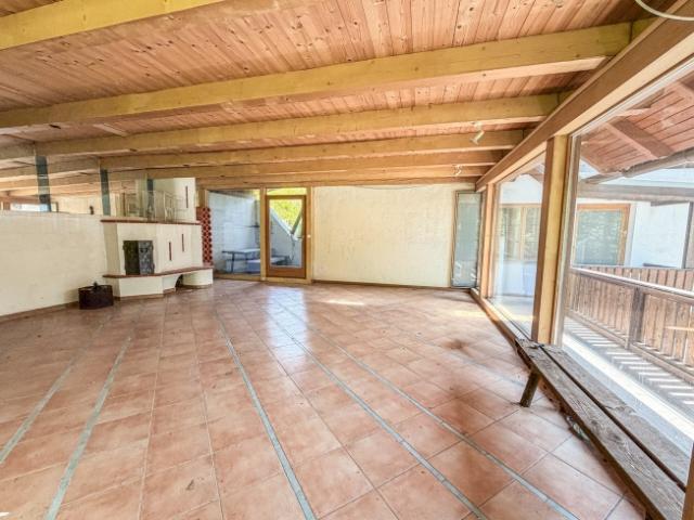 Rohdiamant Potential zu einzigartigen Luxus Loft mit 104m2 Terrasse in Velden