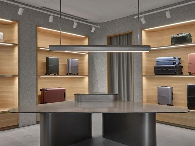 Rohni Sec 8 Commercial Shop 300 Sq. Ft. in Rohini Sector 8 Delhi Listing ID: #10027