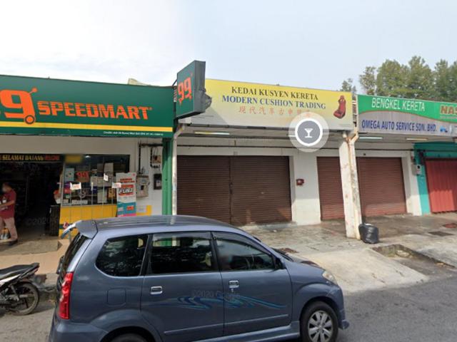 ROI 4.4% Subang Jaya Single Storey Shop Sale