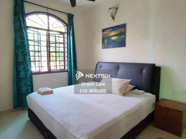 Roi 4.2%* 【皇后角头旺店出售】 3 Storey Shotlot Corner for Sale *Jalan Pendekar @ TUN AMINAH* HOT AREA！！！皇后广场