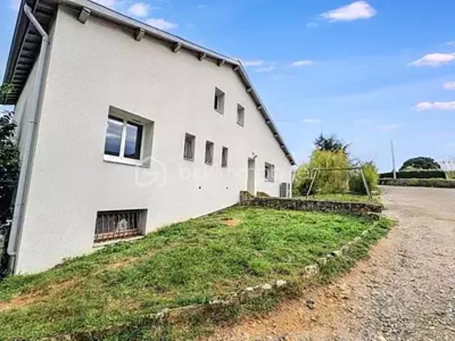 Roiffieux 07100 Achat / Vente maison 8 pièces t8 piscine terrasse