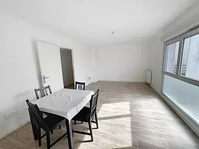 Roissy en Brie 77680 Achat / Vente appartement 3 pièces t3 au dernier étage balcon